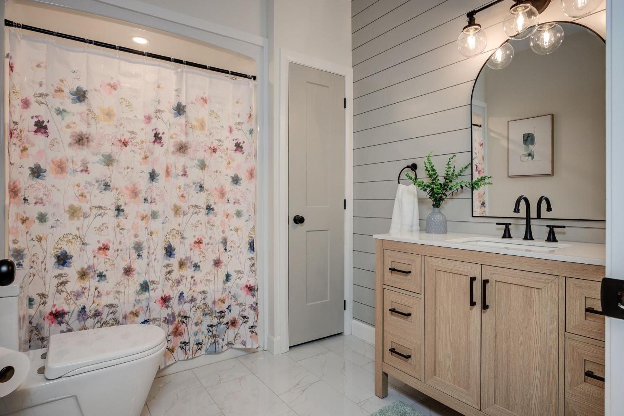 Chic Suite By Westlynn Little Current Extérieur photo